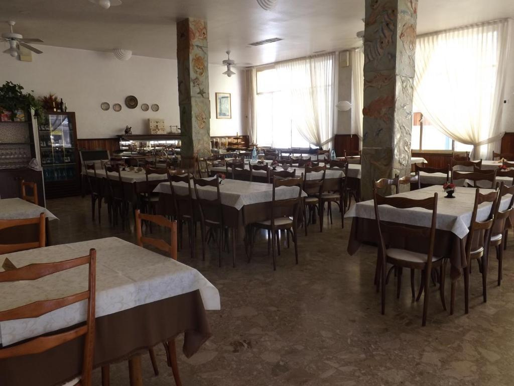 Hotel Victory Cesenatico Εξωτερικό φωτογραφία