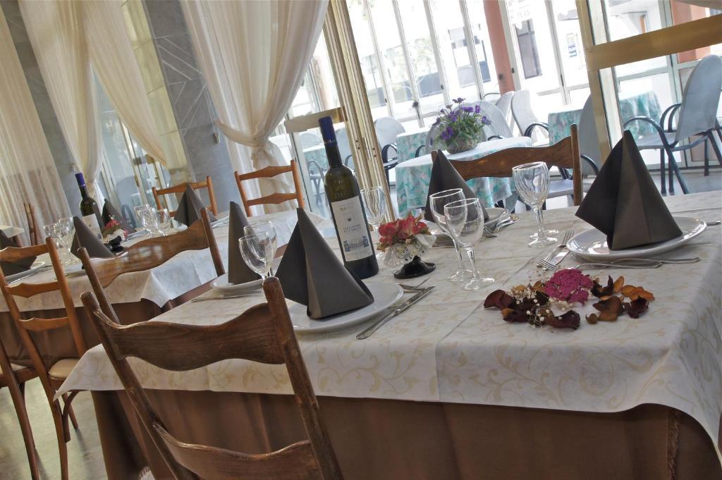 Hotel Victory Cesenatico Εξωτερικό φωτογραφία